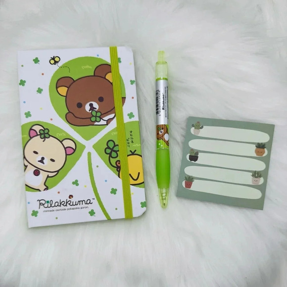 Rilakkuma Notebook & Pen W/ Green theme bundle - Picture 2 of 8